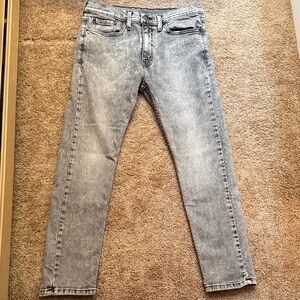 Levi's Men's Slim Jeans in Light Gray
